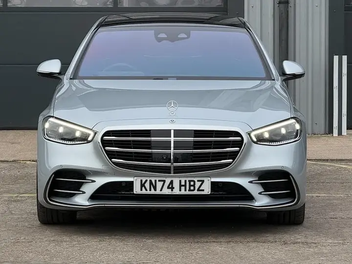 Mercedes-Benz S-Class 2024 photo 2