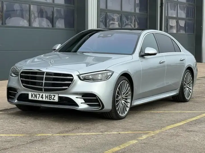 Mercedes-Benz S-Class 2024 photo 3