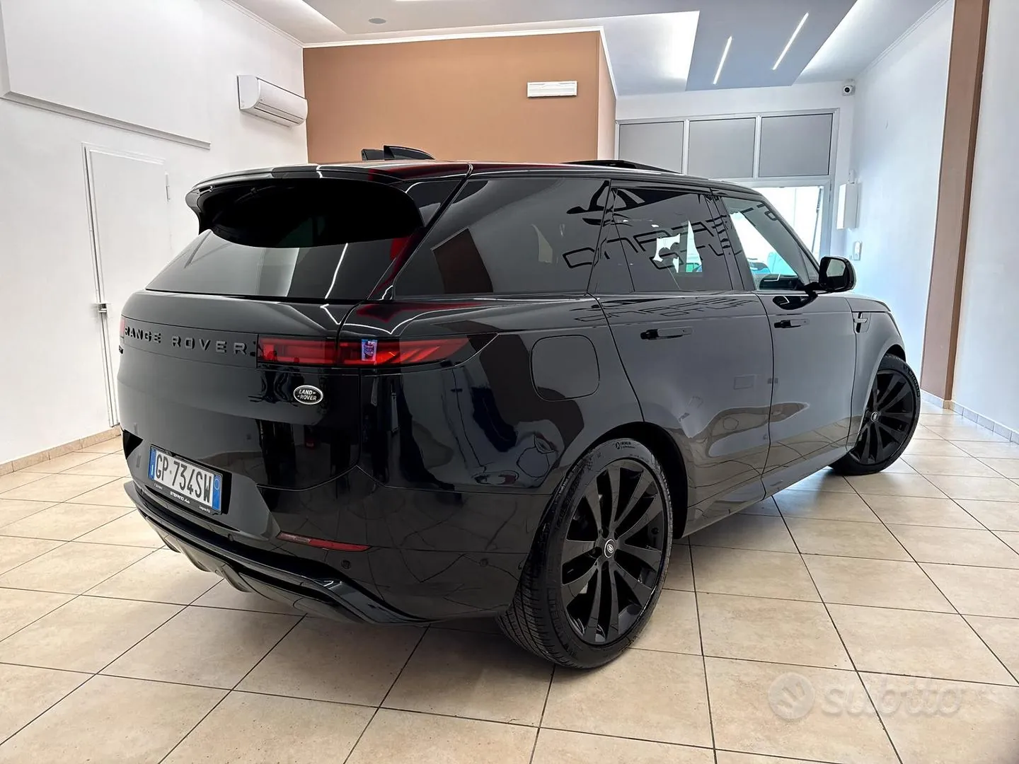 Land Rover Range Rover Sport 2023 photo 5