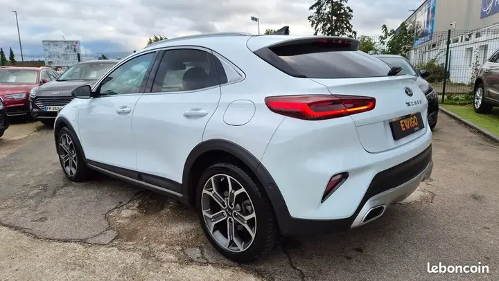 Kia Xceed 2021 photo 4