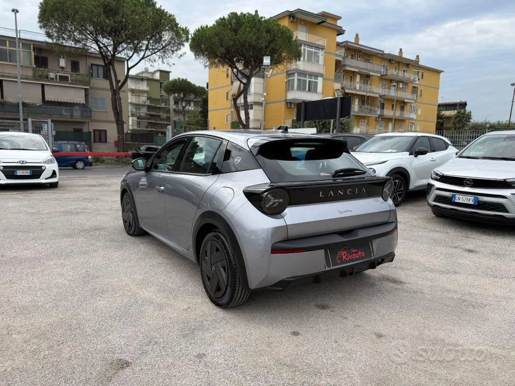 Lancia Ypsilon 2025 photo 5