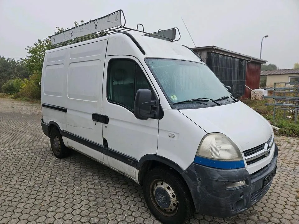 Opel Movano