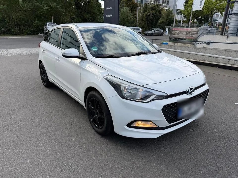 Hyundai I20