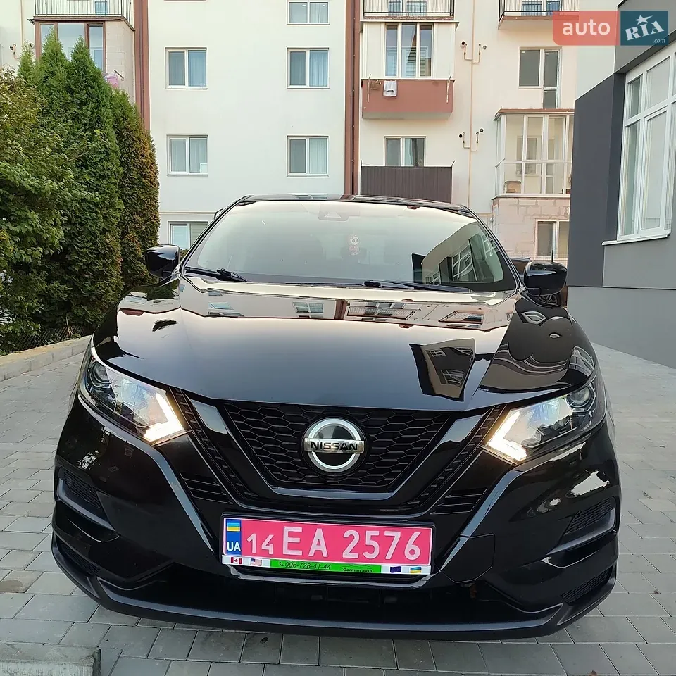 Nissan Rogue Sport 2021 photo 2