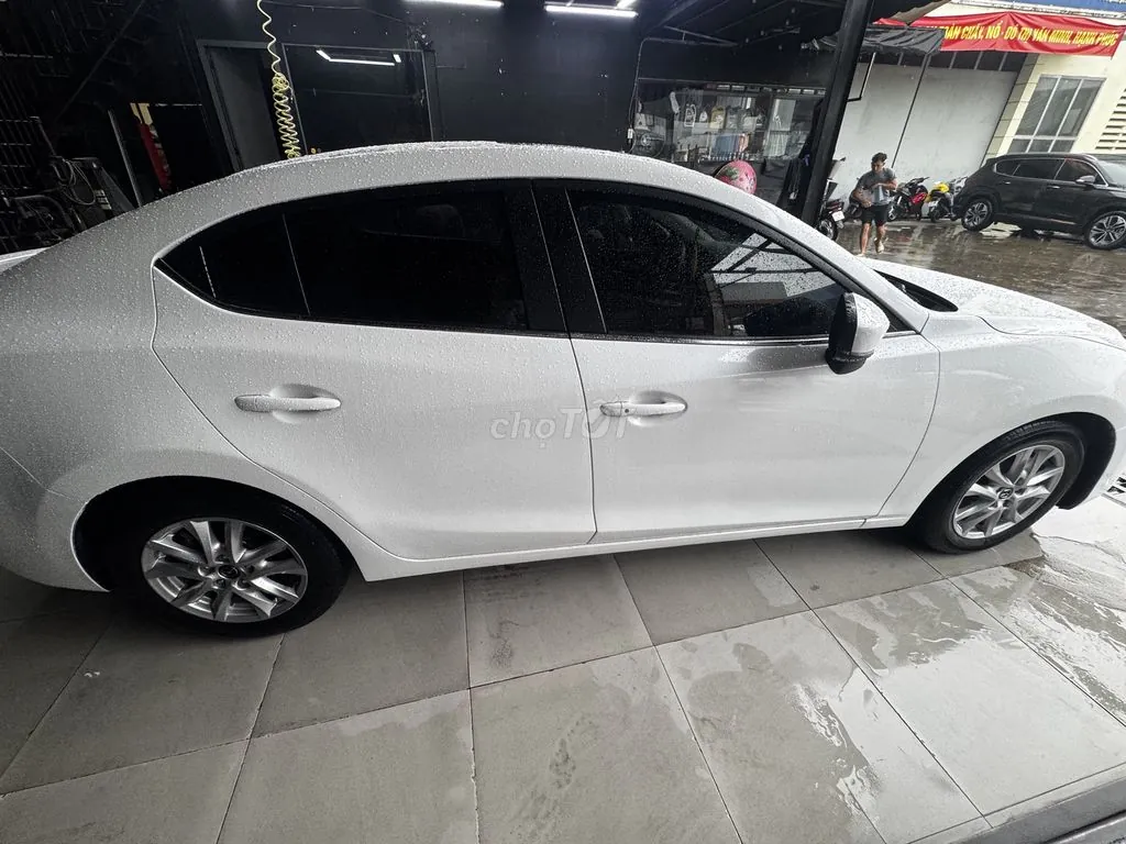 Mazda 3 2019 photo 4