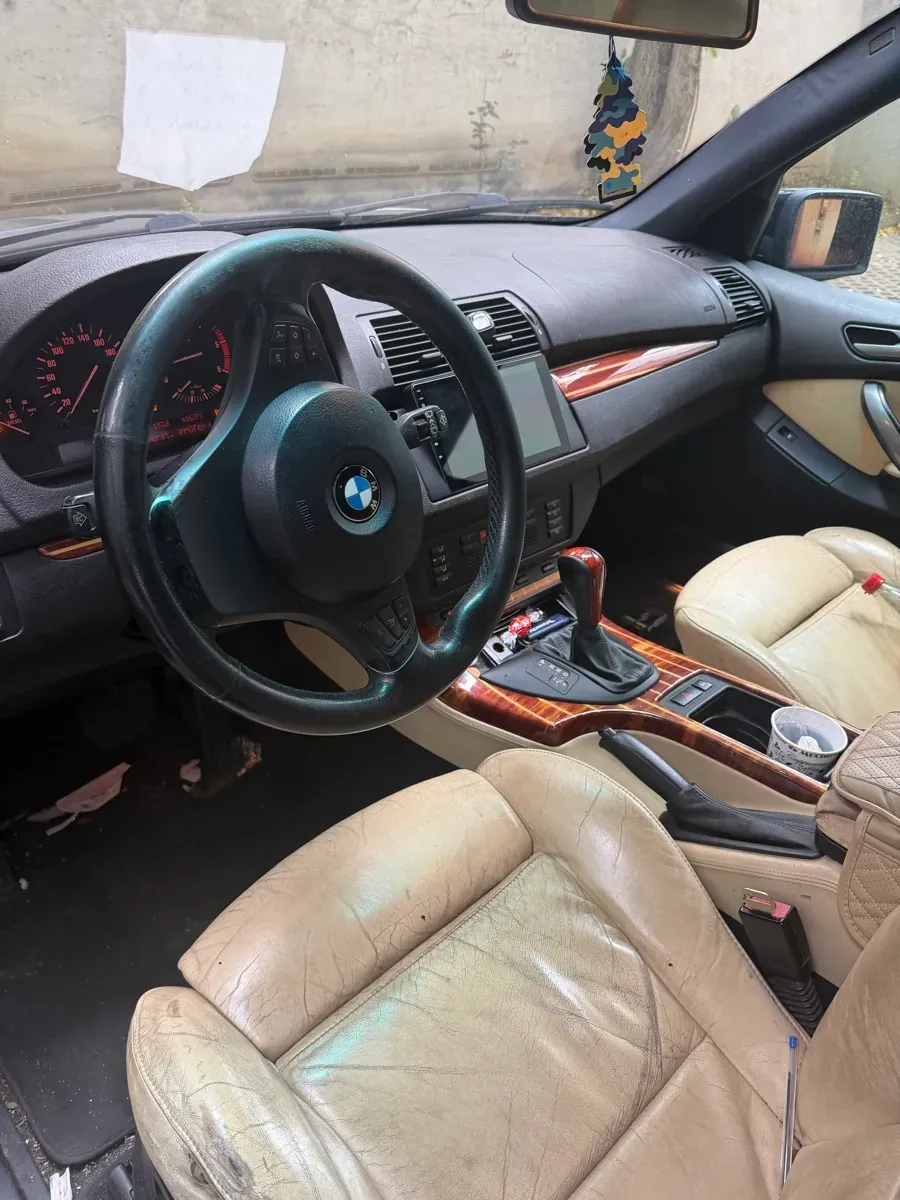 BMW X5