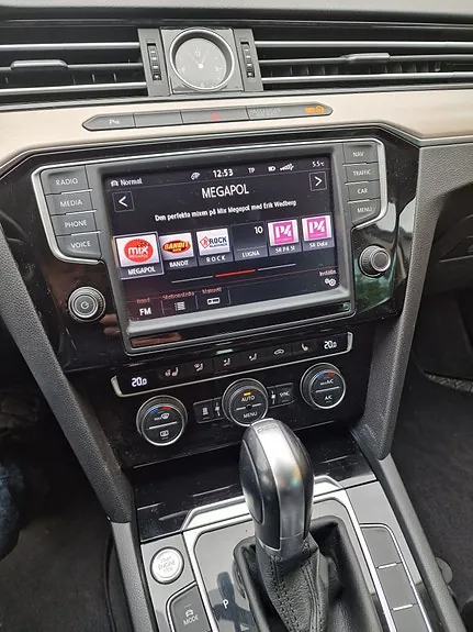 Volkswagen Passat 2016 photo 3