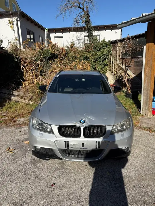BMW 3 Series 2006 photo 2