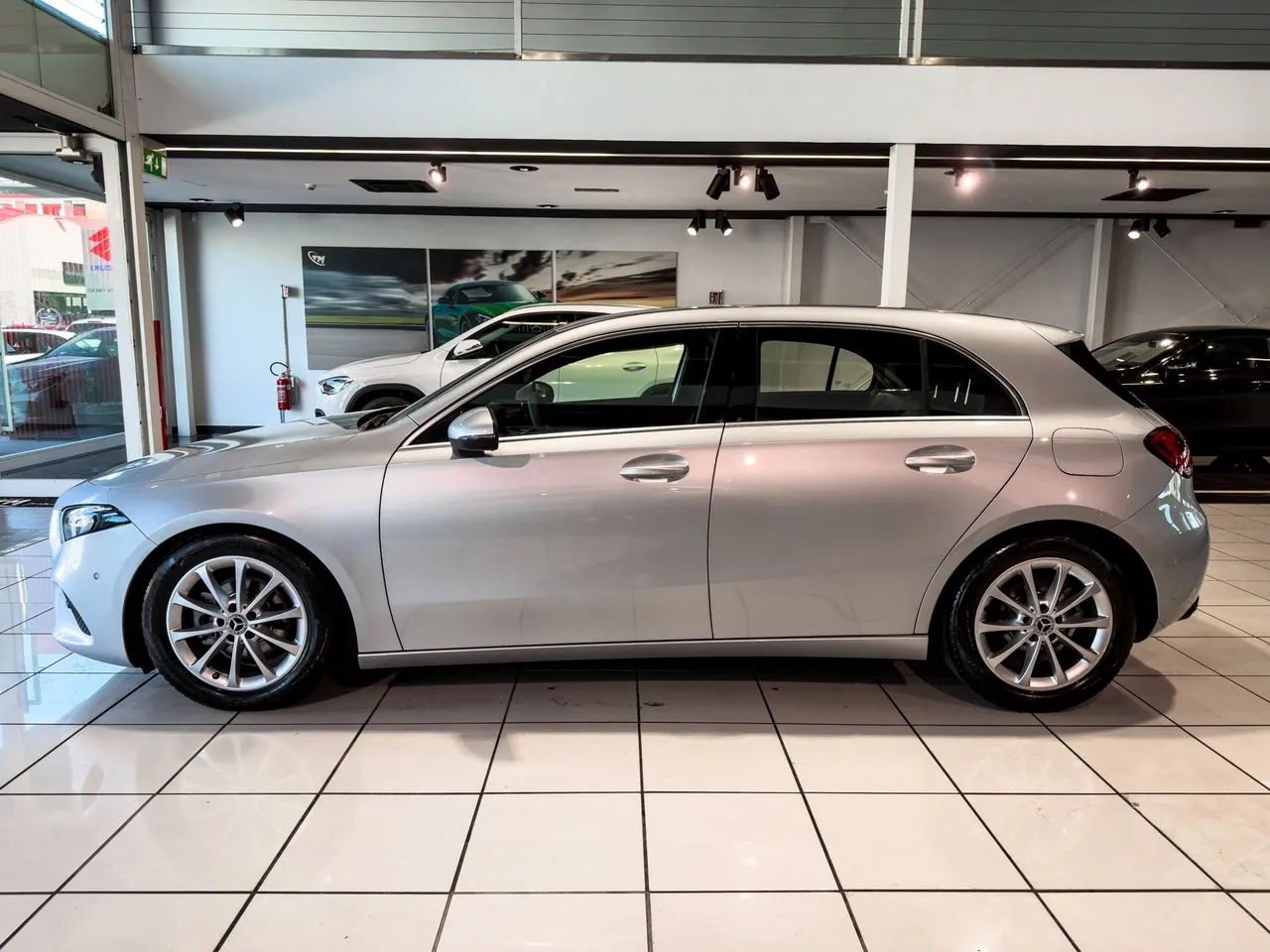 Mercedes-Benz A 180 2019 photo 2