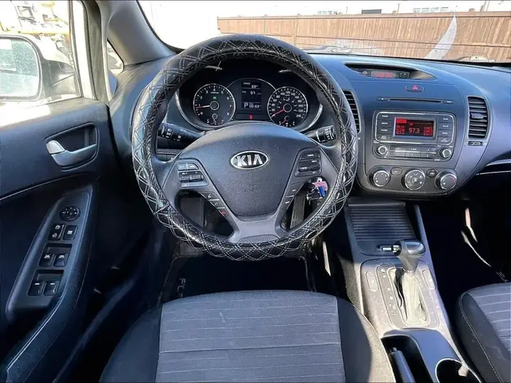 Kia Forte 2014 photo 5