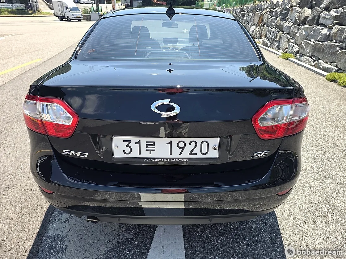 Renault Korea Sm3 2013 photo 3