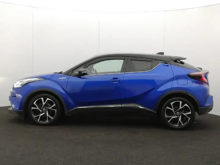 Toyota C-Hr 2017 photo 4