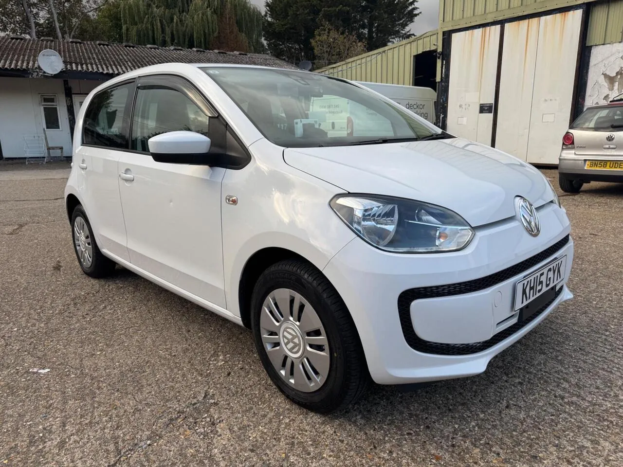 Volkswagen Up 2015 photo 4