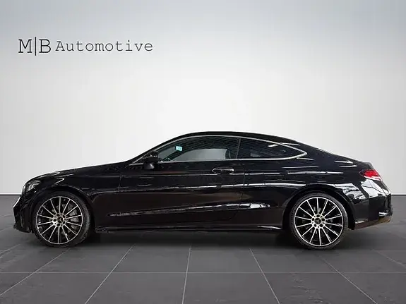 Mercedes-Benz C 400 2019 photo 3