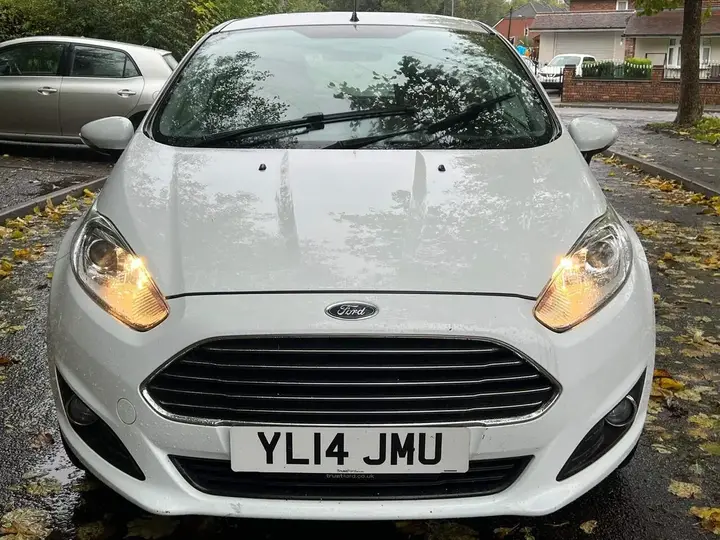 Ford Fiesta 2014 photo 5