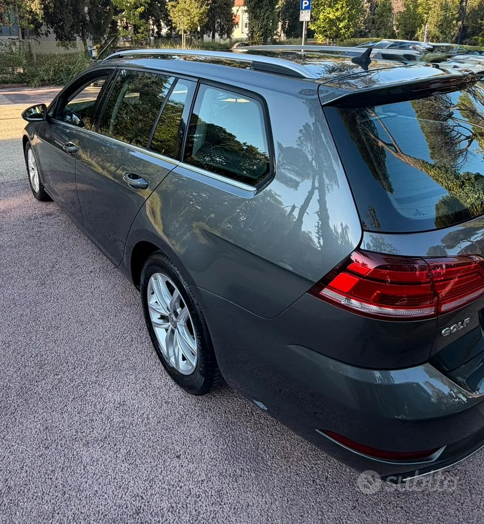 Volkswagen Golf 2018 photo 3