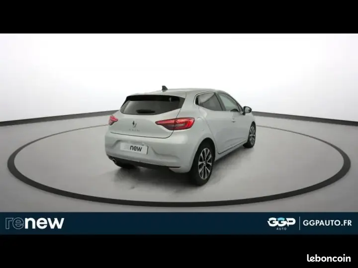 Renault Clio 2023 photo 5