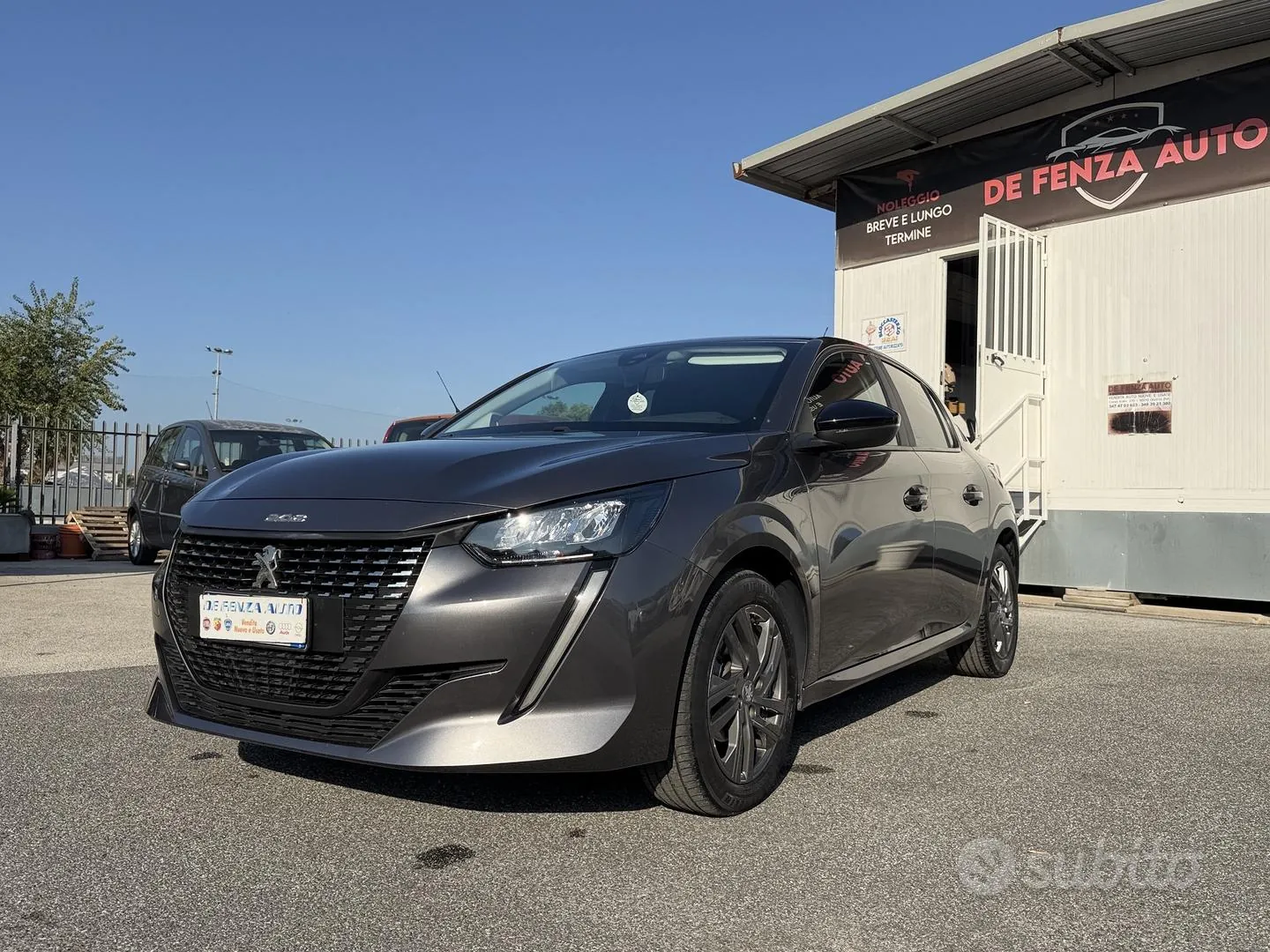 Peugeot 208 2022 photo 2
