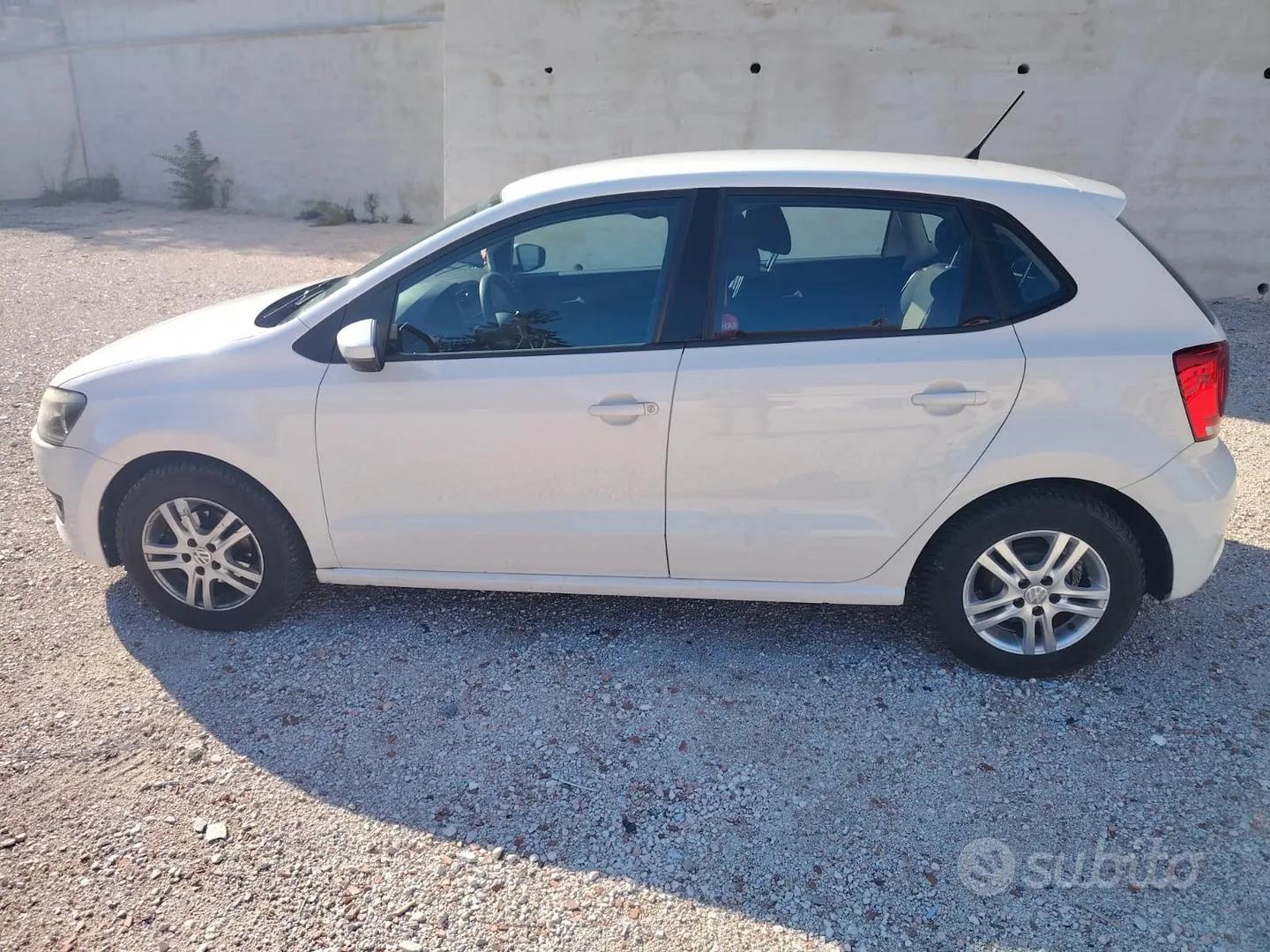 Volkswagen Polo 2013 photo 4