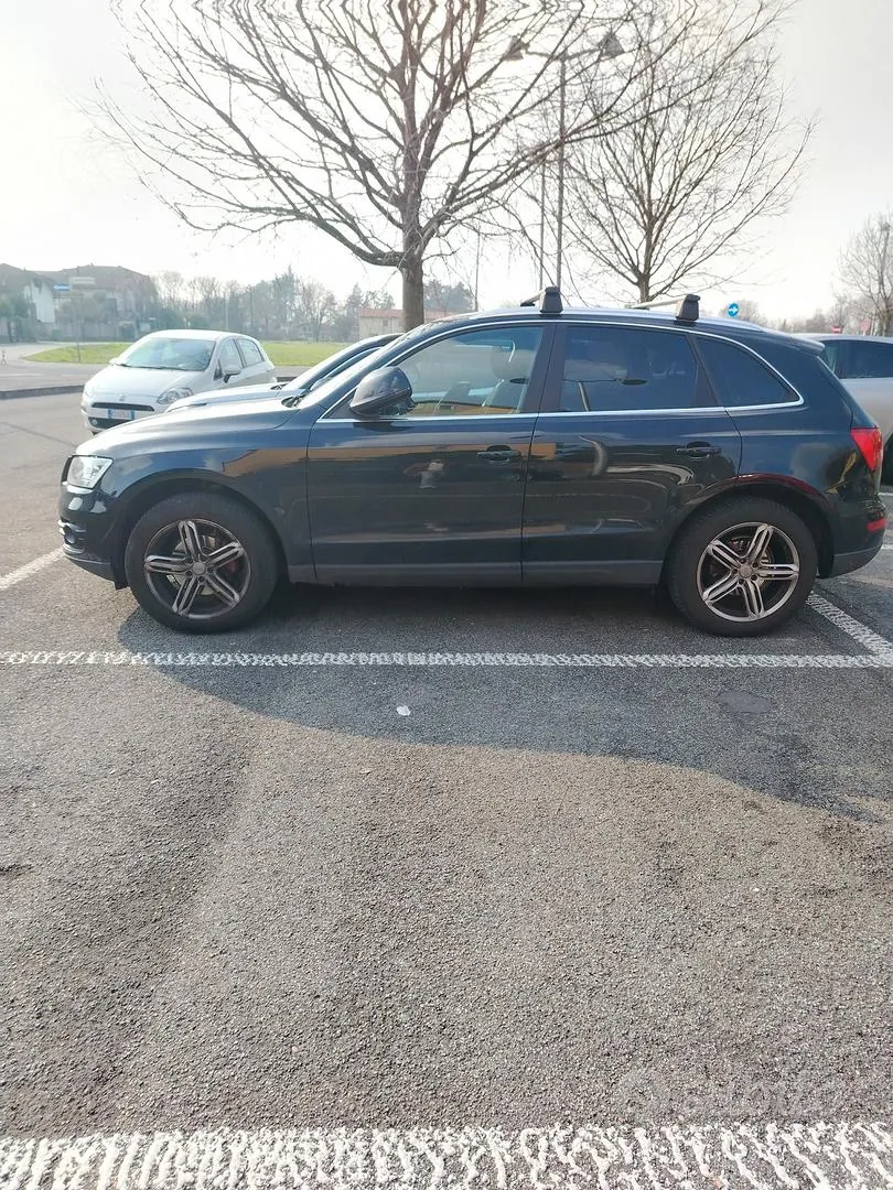 Audi Q5 2011 photo 2