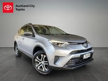 Toyota Rav4 2018 photo 2