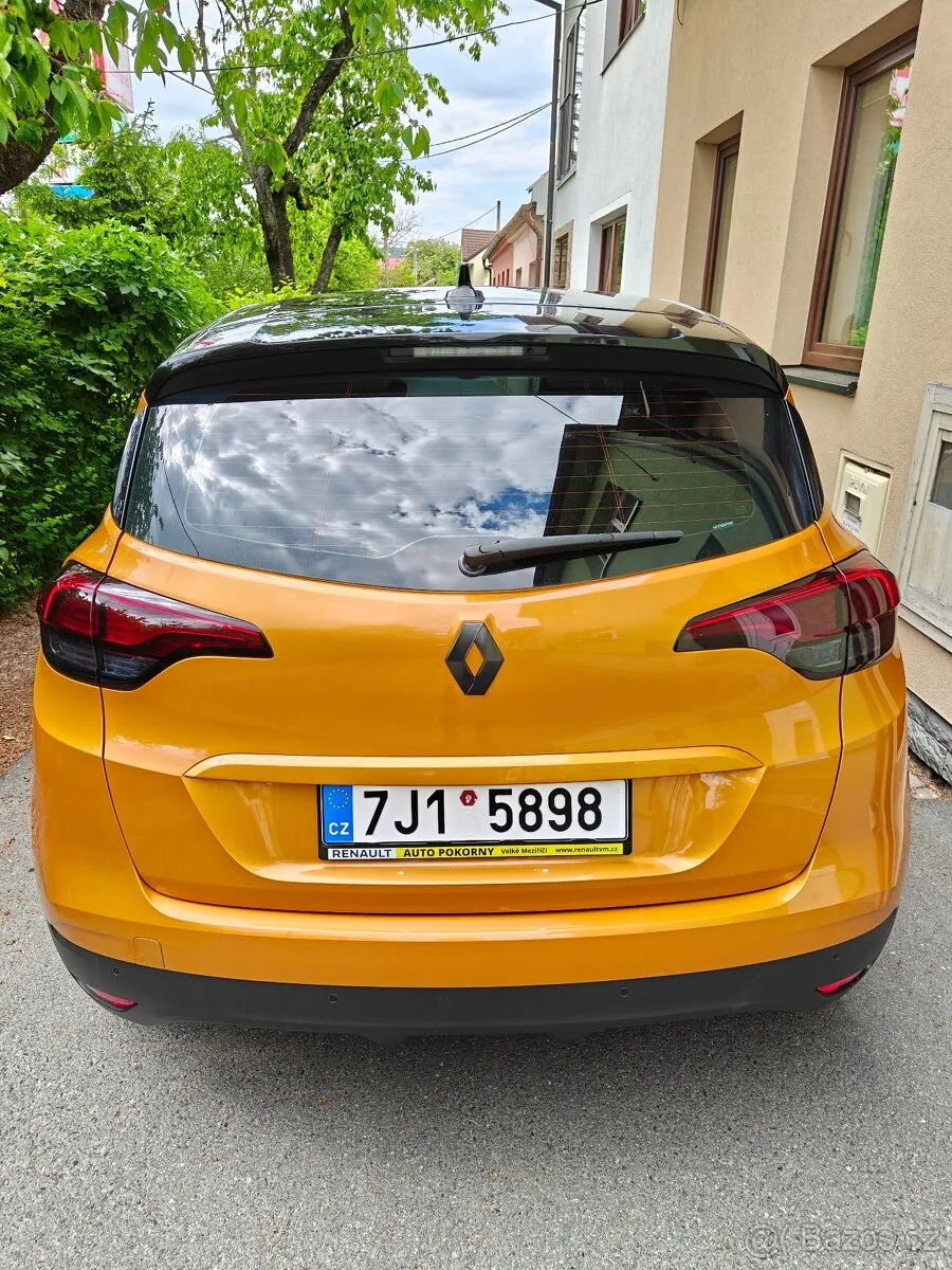 Renault Scenic 2017 photo 2