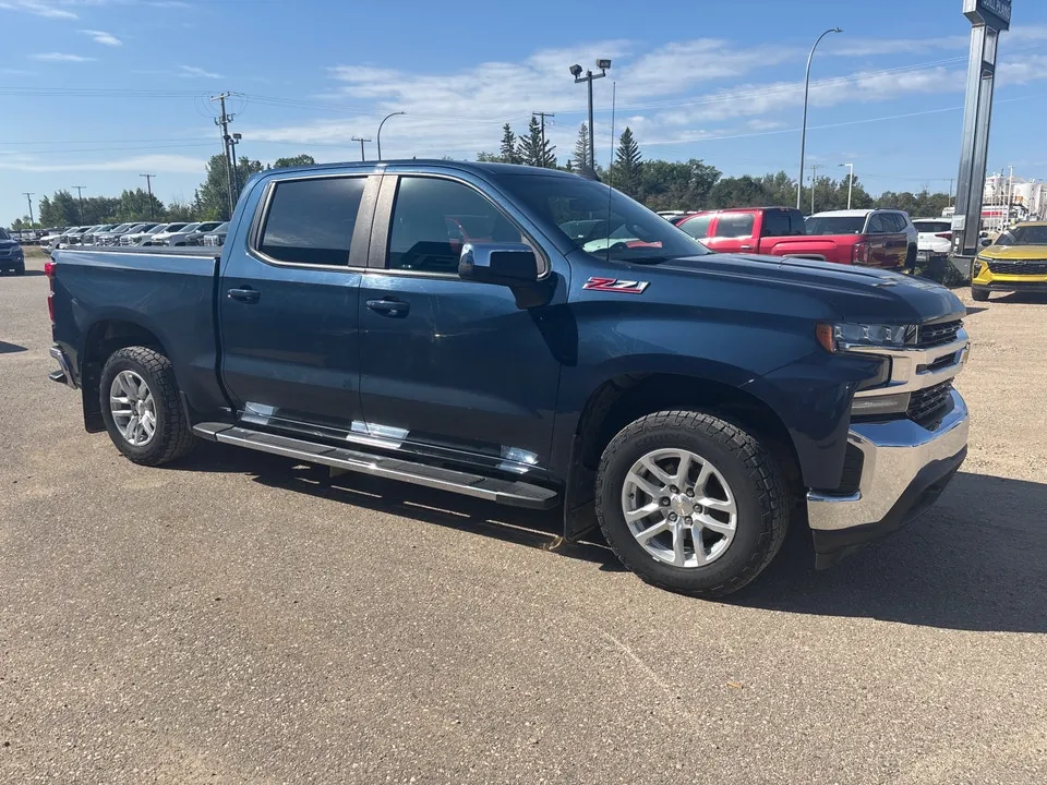 Chevrolet Silverado 1500 2020 photo 3