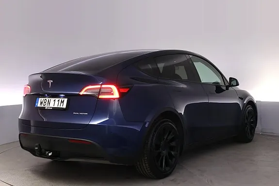 Tesla Model Y 2024 photo 5
