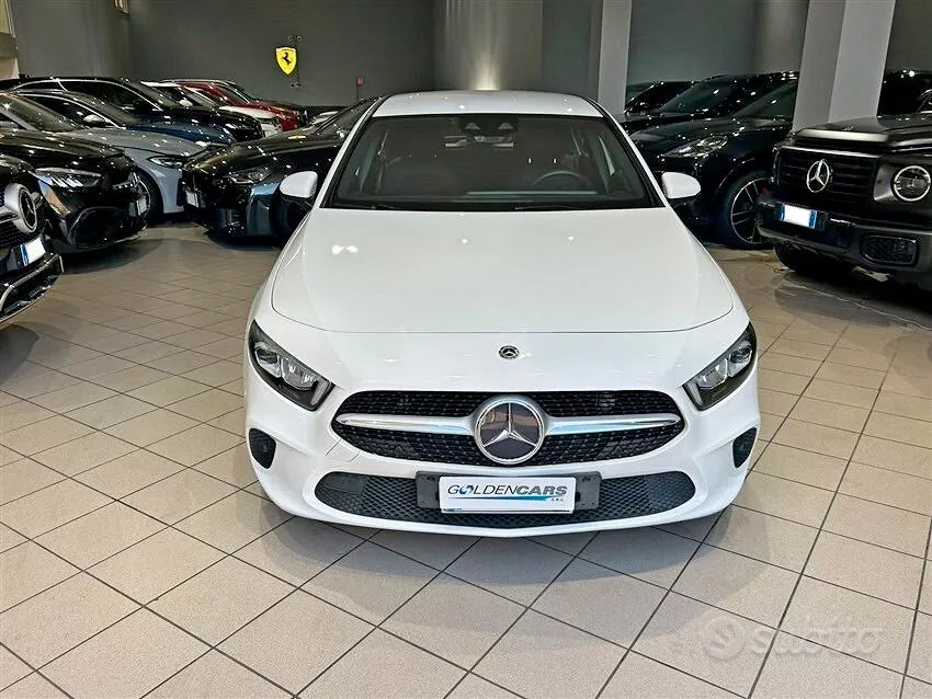 Mercedes-Benz A 180 2019 photo 2
