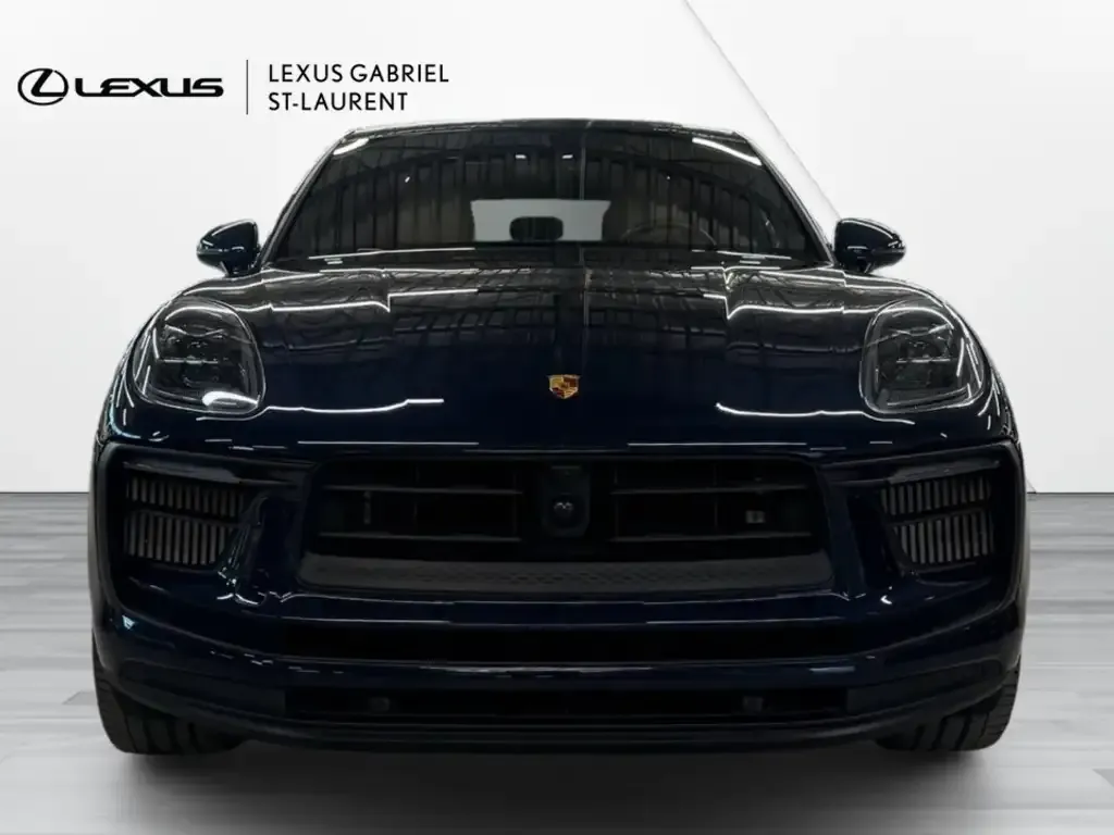 Porsche Macan 2023 photo 2