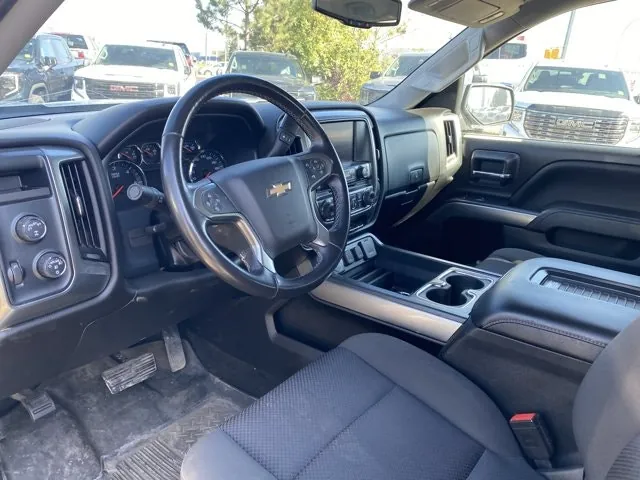 Chevrolet Silverado 1500 2018 photo 3