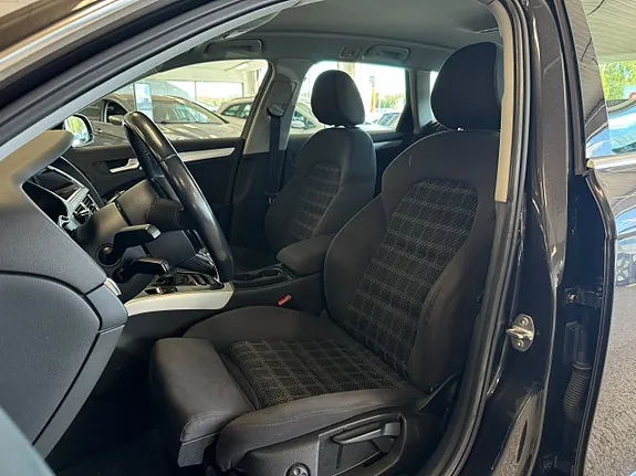 Audi A4 2014 photo 5