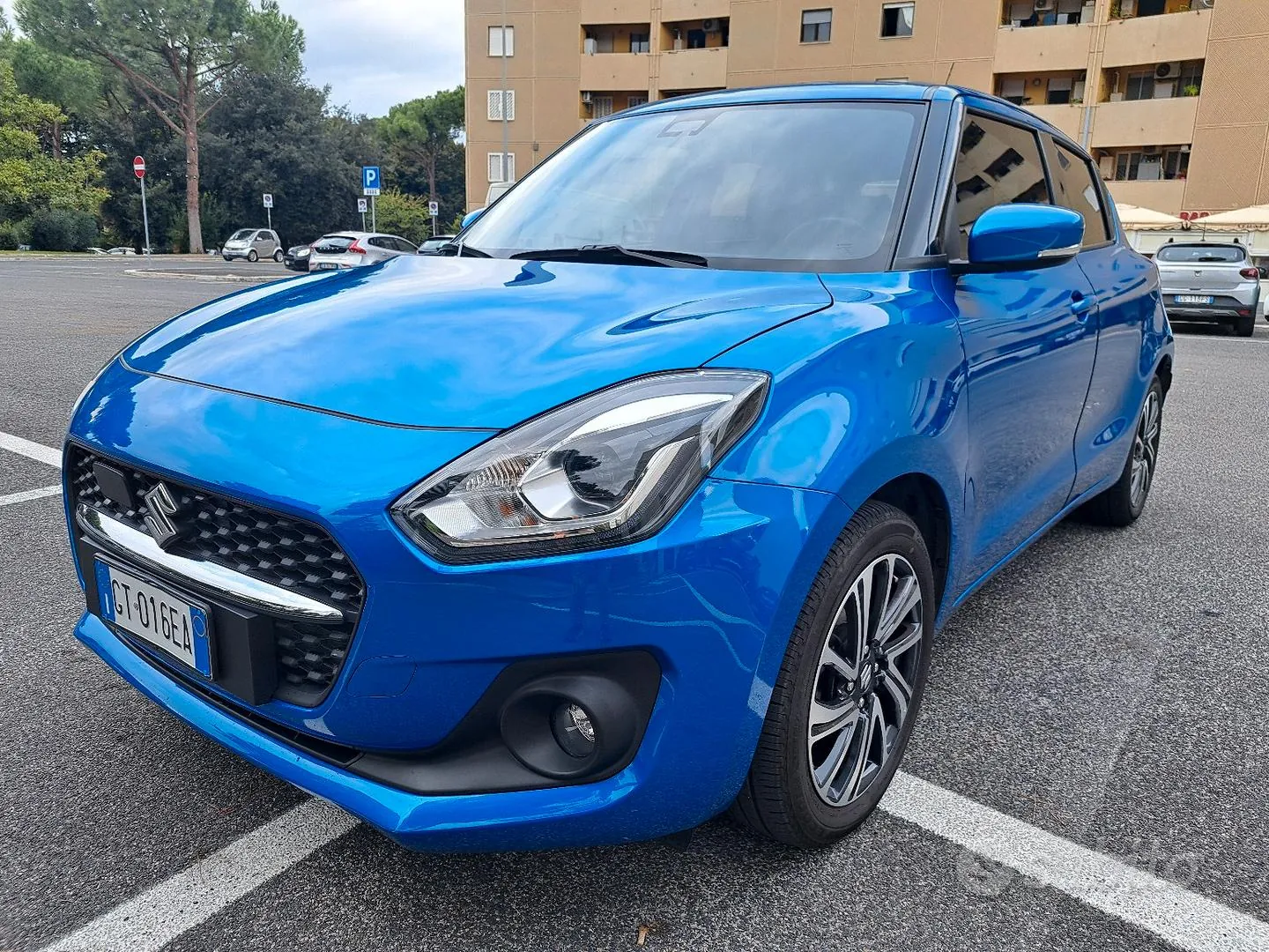 Suzuki Swift 2024 photo 2