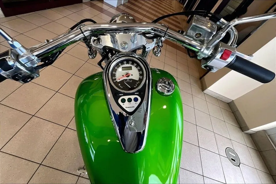 Harley-Davidson Vulcan 900 Custom 2008 photo 5