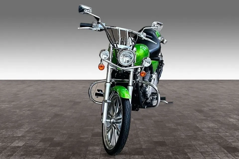 Harley-Davidson Vulcan 900 Custom 2008 photo 3