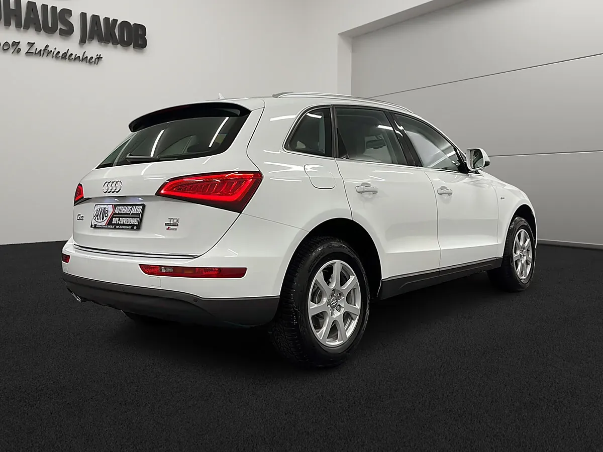 Audi Q5 2015 photo 3