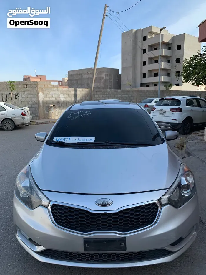 Kia K3 2014 photo 2