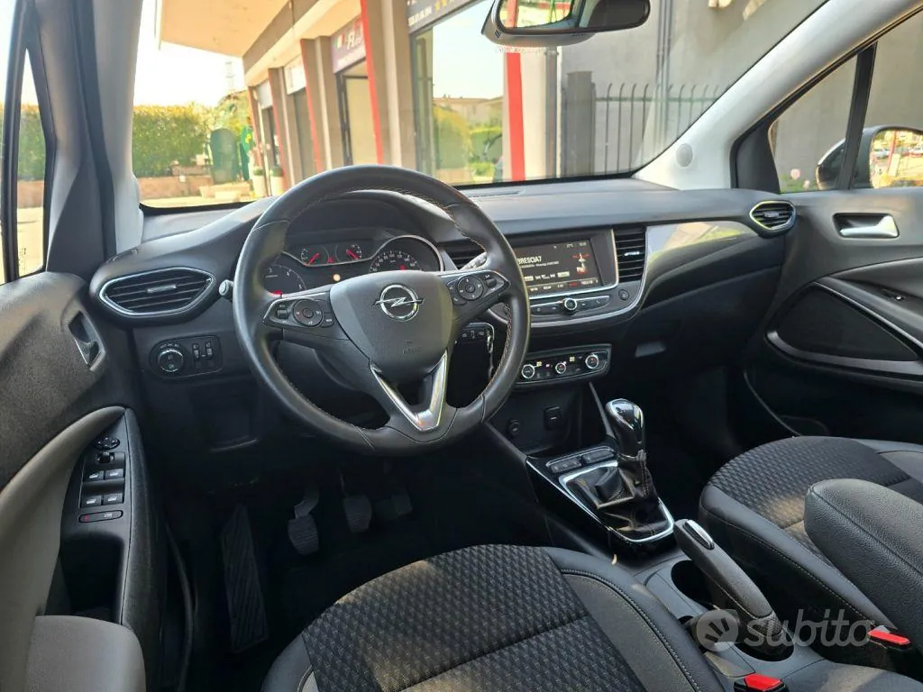 Opel Crossland X 2018 photo 3
