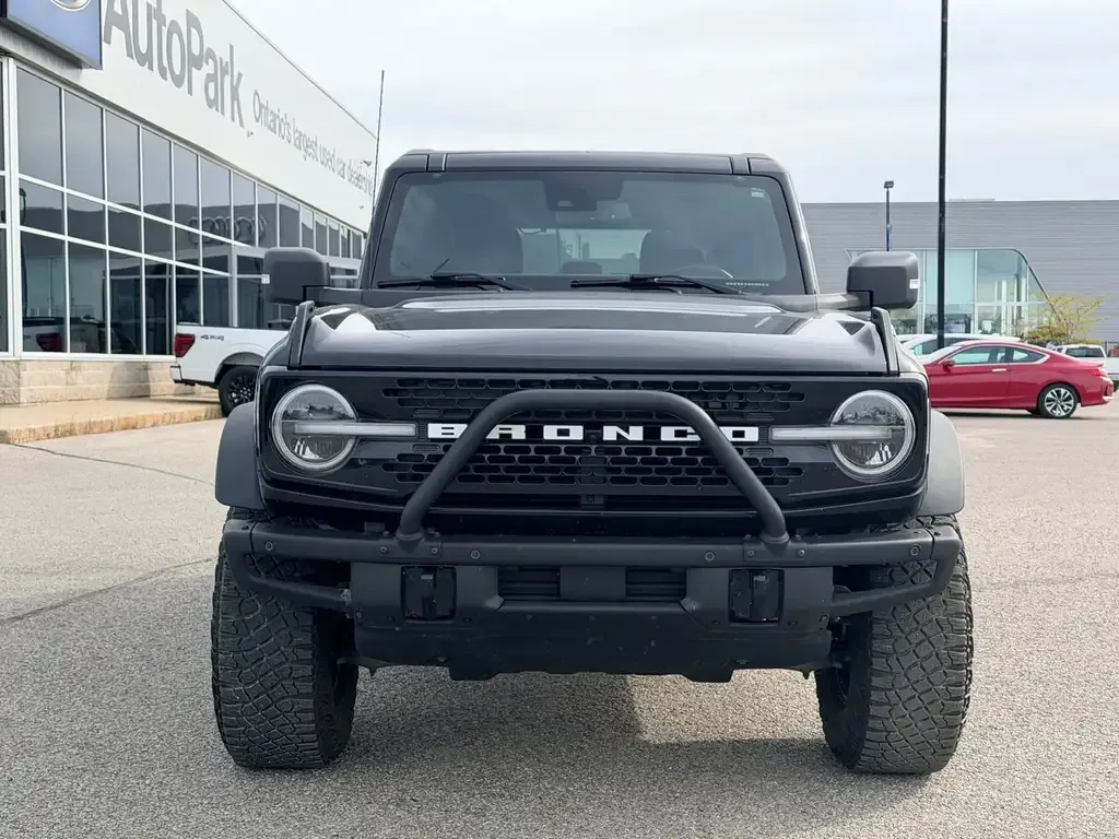 Ford Bronco 2022 photo 2