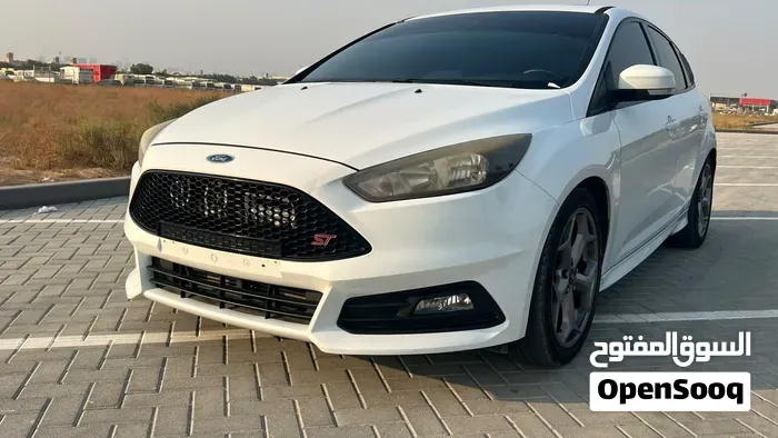 Ford Focus 2016 photo 2