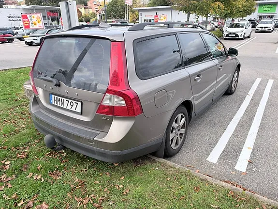 Volvo V70 2009 photo 4