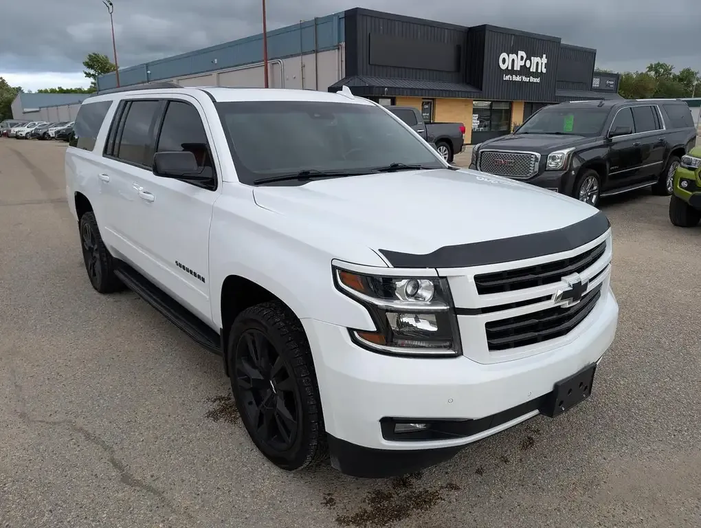Chevrolet Suburban 2019 photo 2