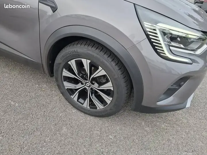 Renault Captur 2023 photo 5