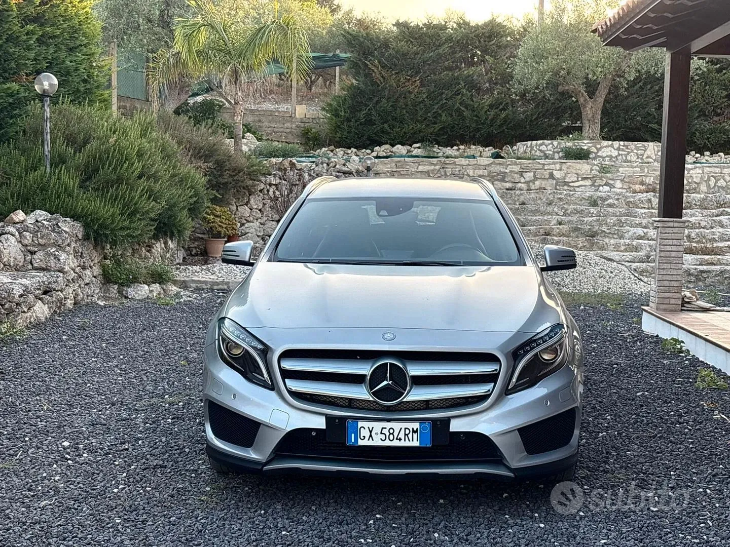 Mercedes-Benz Gla 2015 photo 2
