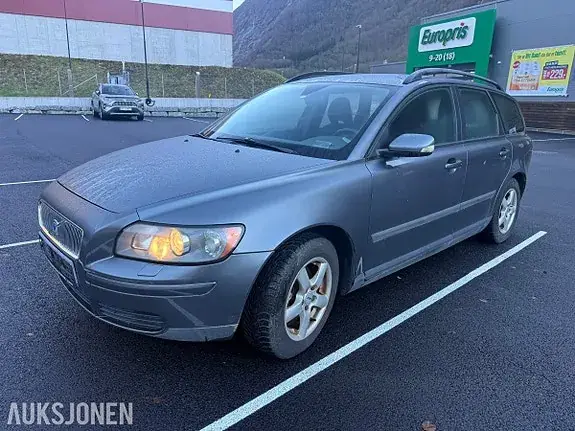 Volvo V50