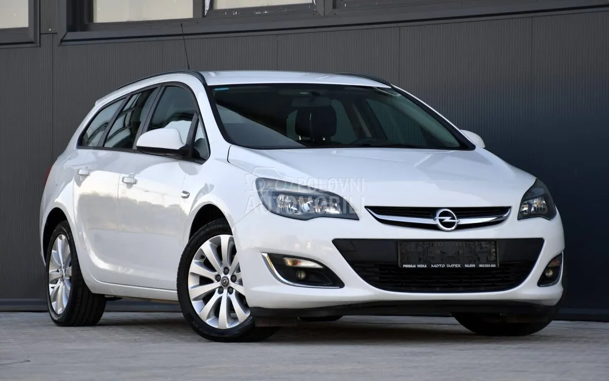 Opel Astra J