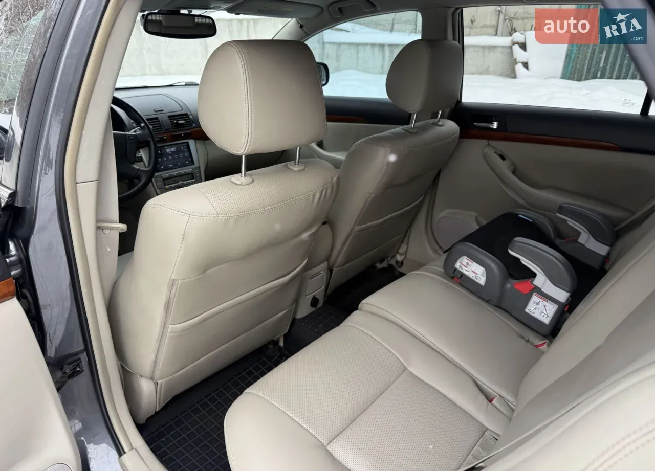 Toyota Avensis 2007 photo 4