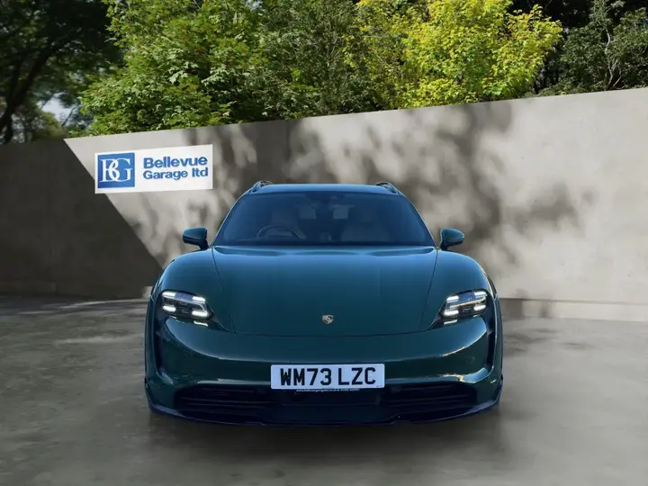 Porsche Taycan 2023 photo 3
