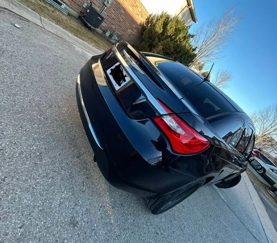 Chrysler 200 2012 photo 3