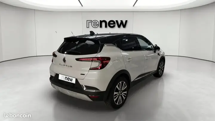 Renault Captur 2024 photo 5